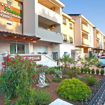 נייביצה Apartments Maslina II מראה חיצוני תמונה