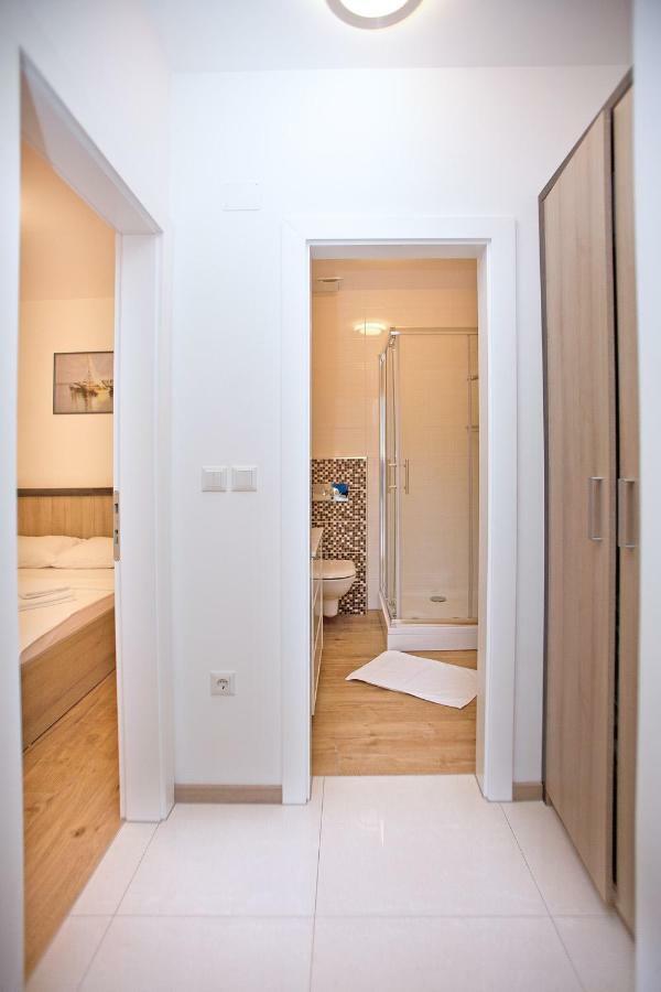 נייביצה Apartments Maslina II מראה חיצוני תמונה